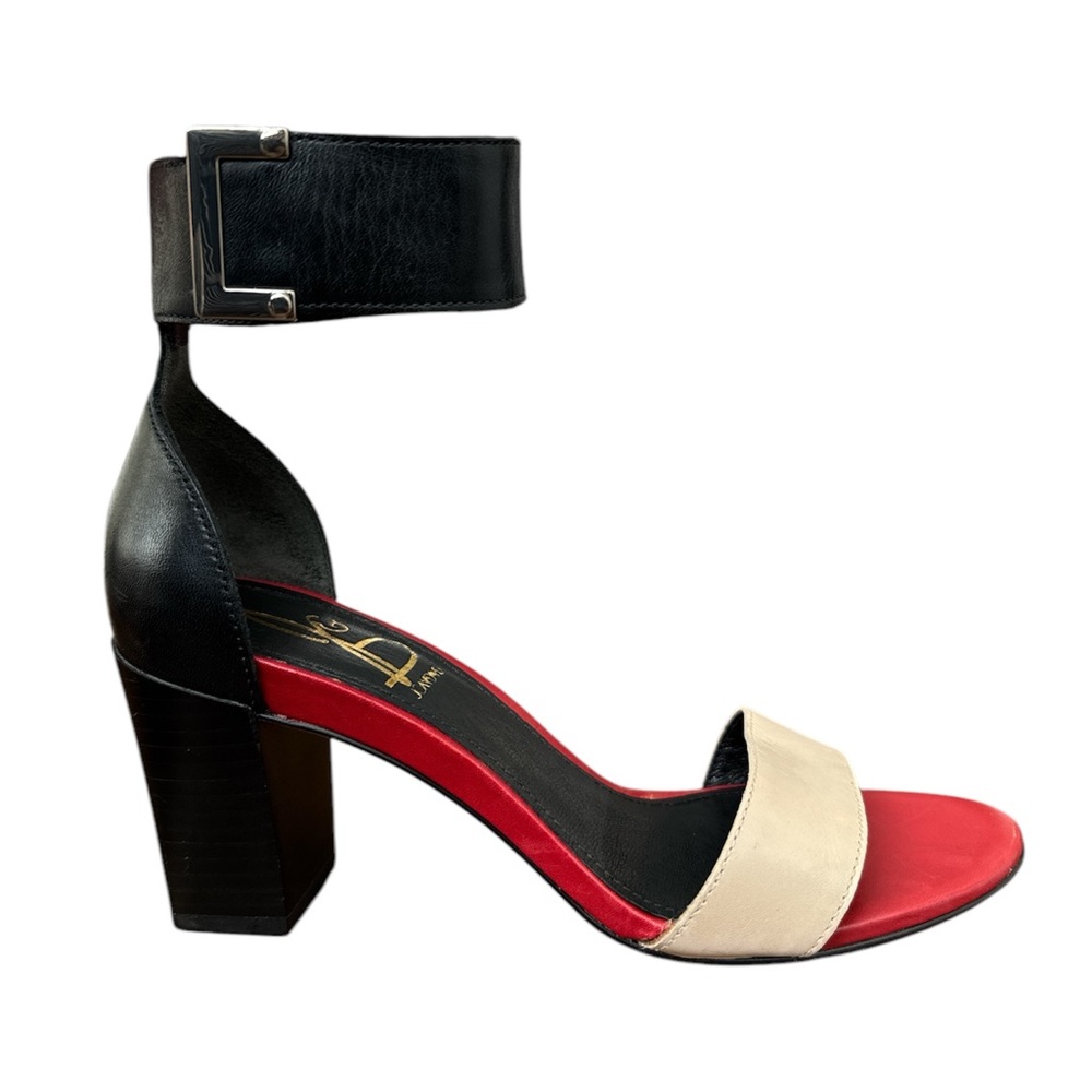 Joan&David Daketlee sandal heels size 6